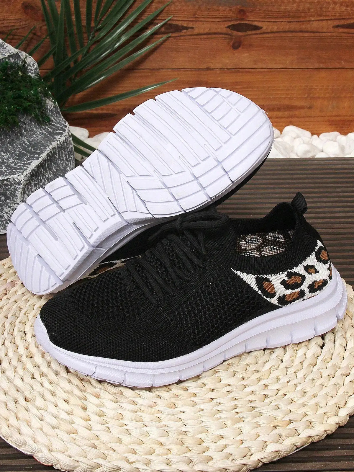 1 Pair Girls Knitted Lace-Up Design Flat Breathable Slip-On/Casual Sports Shoes Suitable For Spring & Autumn Seasons