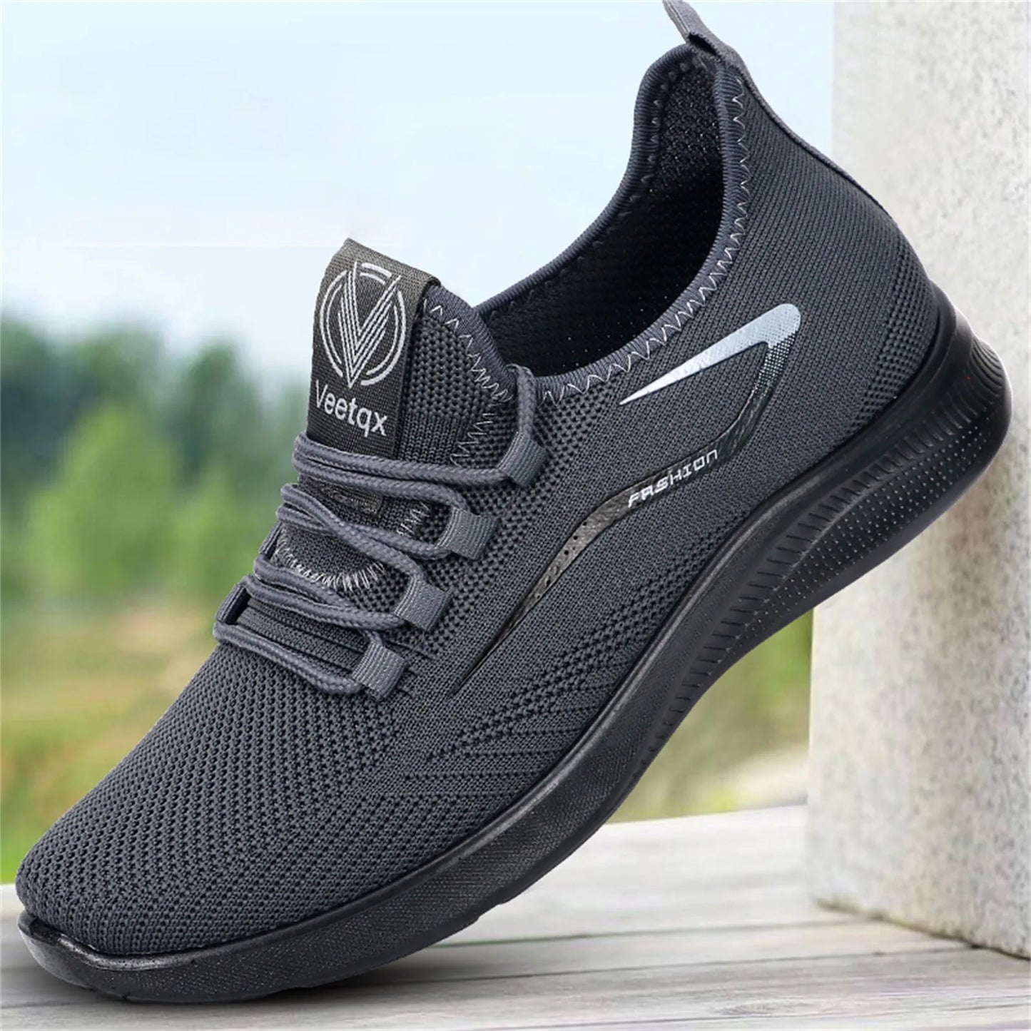 Men Sports Vulcanized Shoes Flat Bottom Light Sneakers/Slip On Elastic Fly Woven Mesh Breathable Shoes