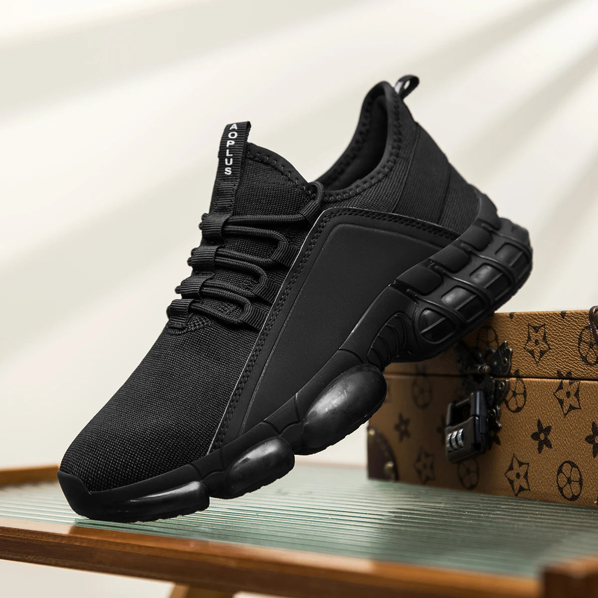 Four-season men's casual sports shoes running shoes anti-slip/wear-resistant and comfortable men's basketball shoes