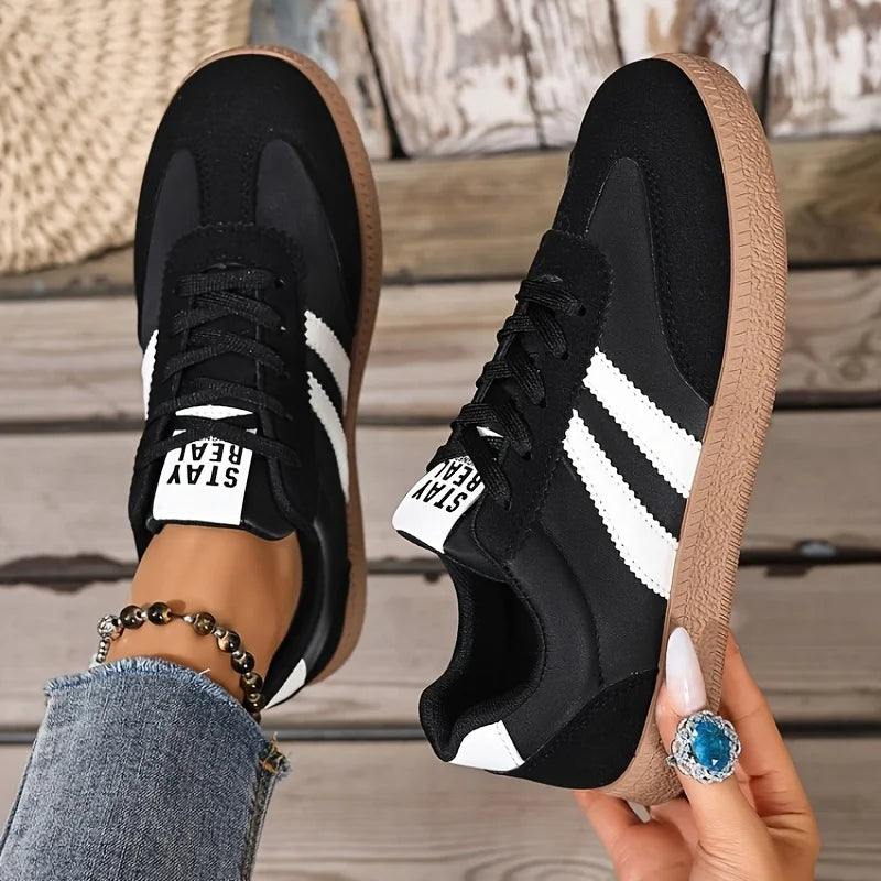 Women's Retro Lace Up Sneakers Patchwork Fabric Upper 3 Stripe Decor/Gum Rubber Sole Lightweight Casual Walking Shoes Fashion Low Top