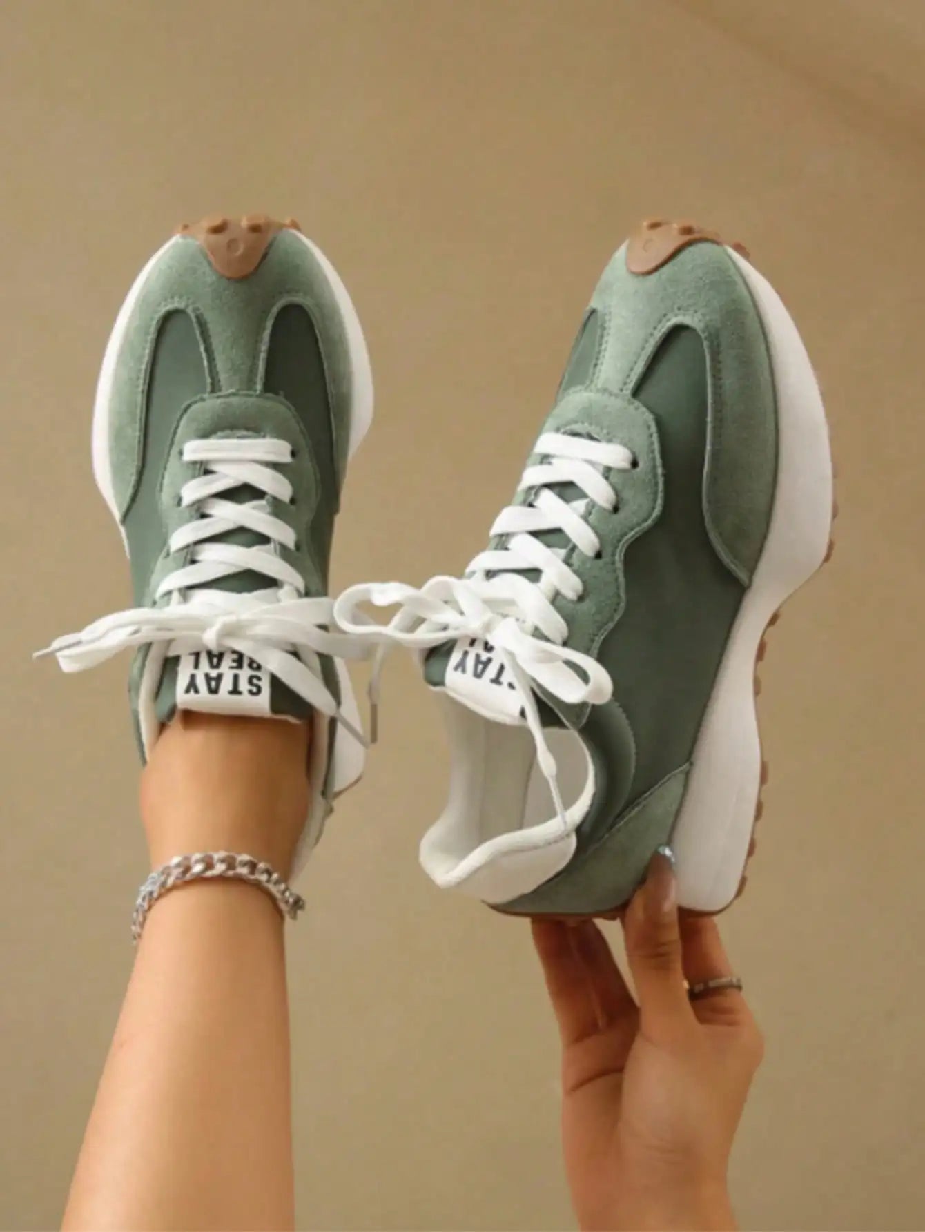 2026 New Arrival Green Sneakers Women Leather Mesh/Patchwork Platform Sneakers Anti Slip Casual Walking Shoes Lace Up