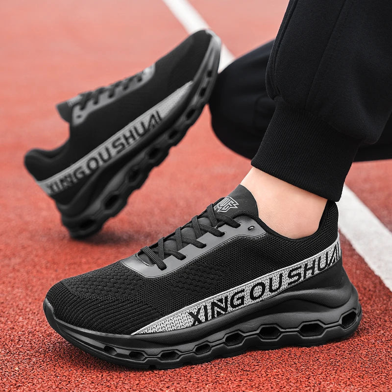 New men shoes Couple Mesh Sneakers Breathable Sports/Casual Shoes with Anti-Slip and Cushioning Running Shoes